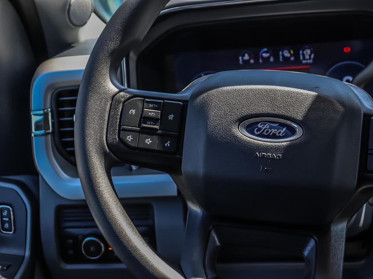 2026 Ford F-250 XLT Photo