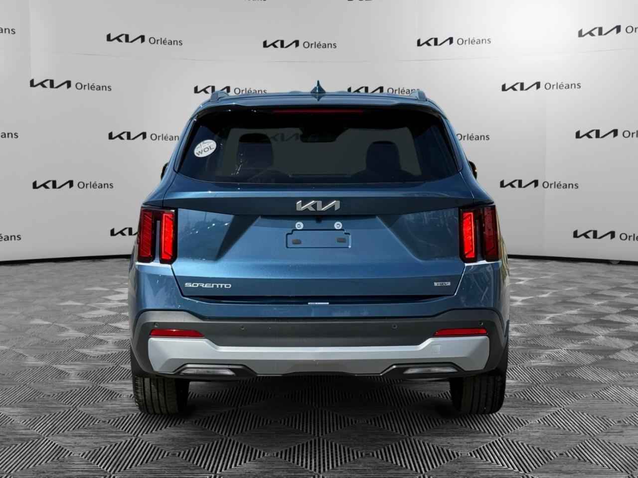 2026 Kia Sorento Hybrid EX AWD Photo3