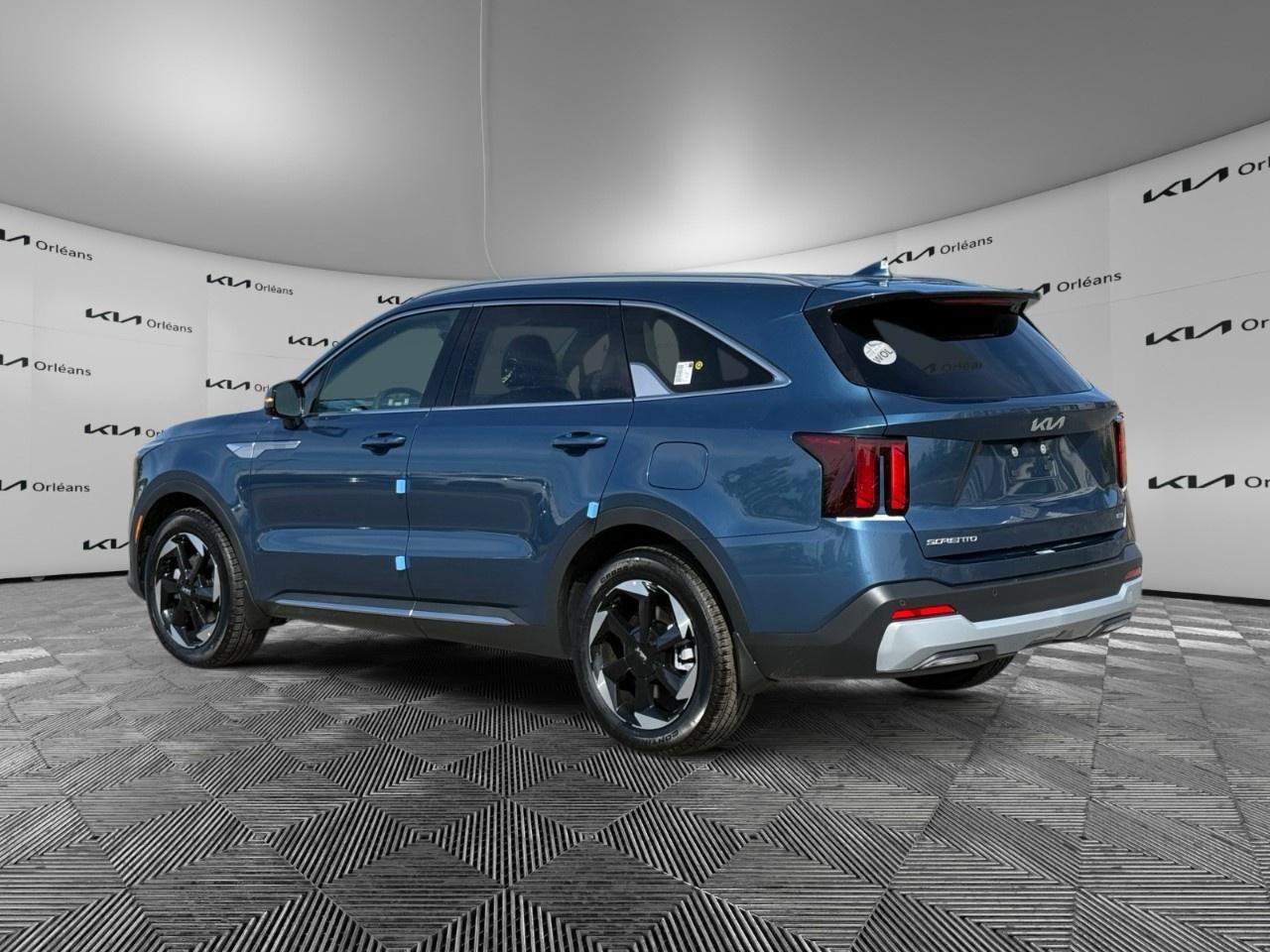 2026 Kia Sorento Hybrid EX AWD Photo2