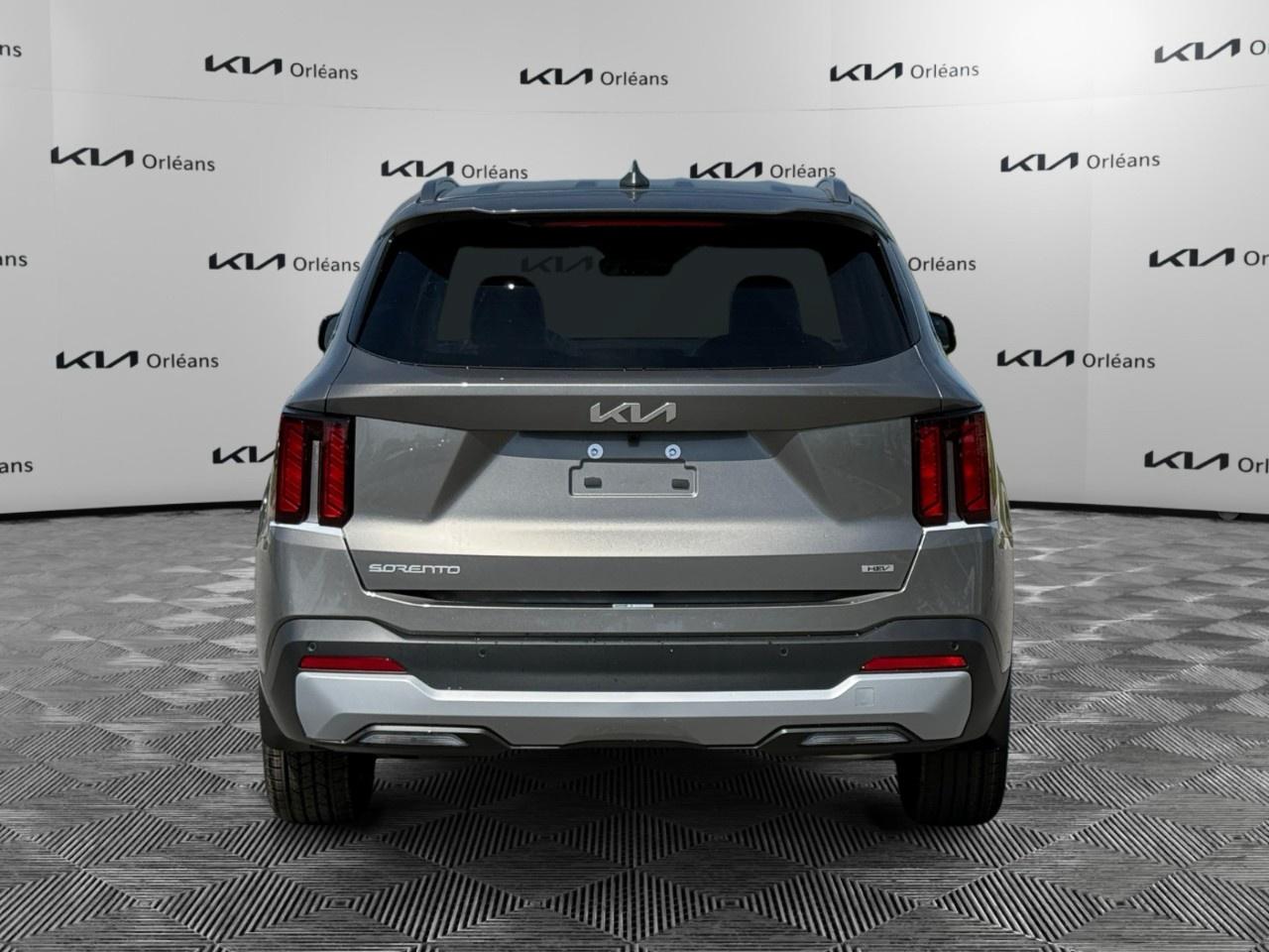 2026 Kia Sorento Hybrid EX AWD Photo3