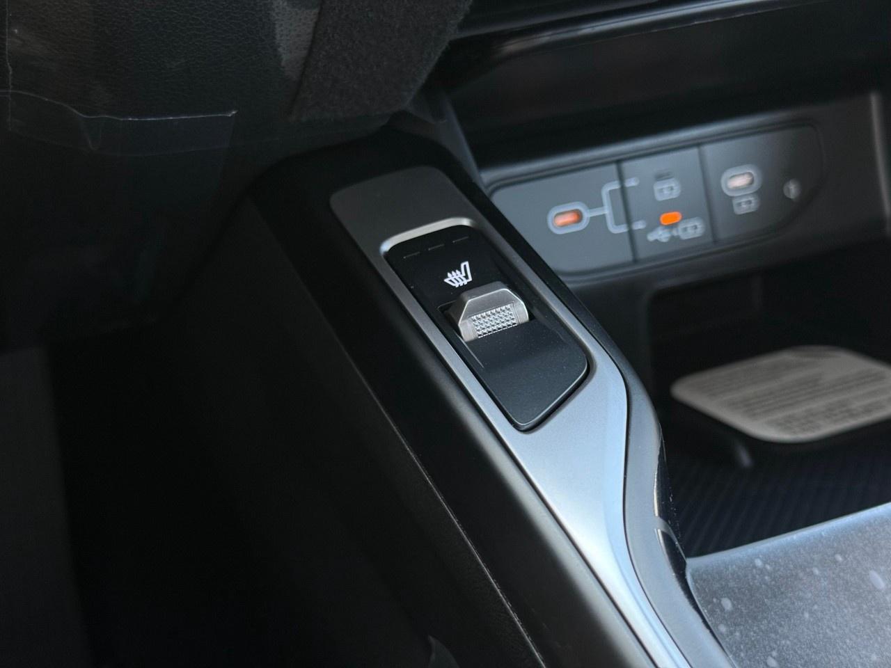 2026 Kia Sorento Hybrid EX AWD Photo