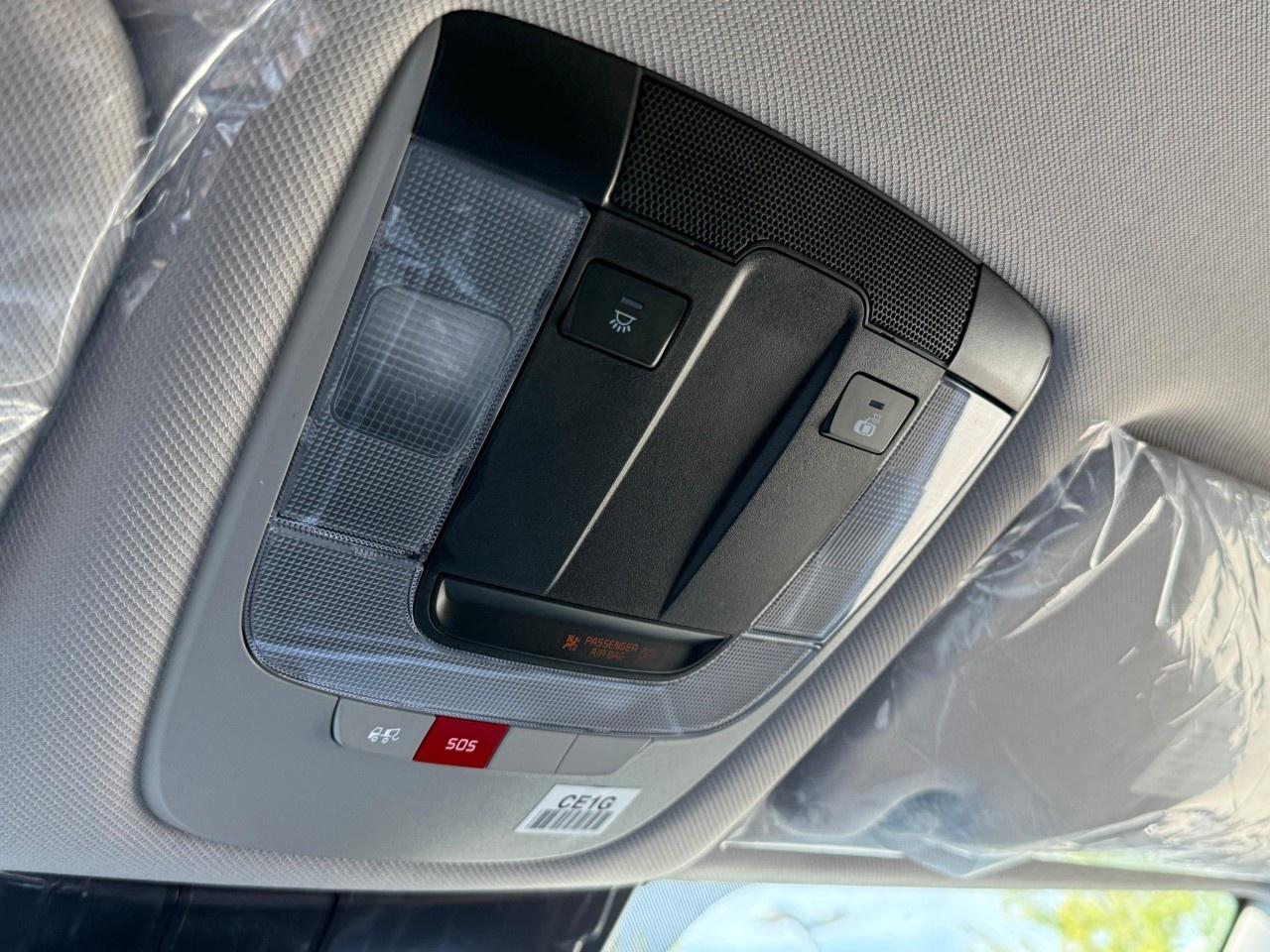 2026 Kia Sorento Hybrid EX AWD Photo