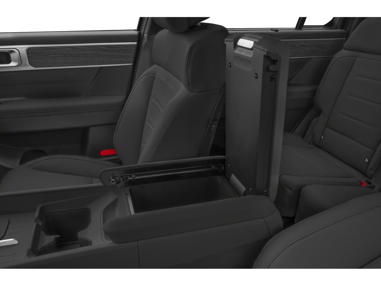 2026 Hyundai Santa Fe Hybrid Luxury Photo