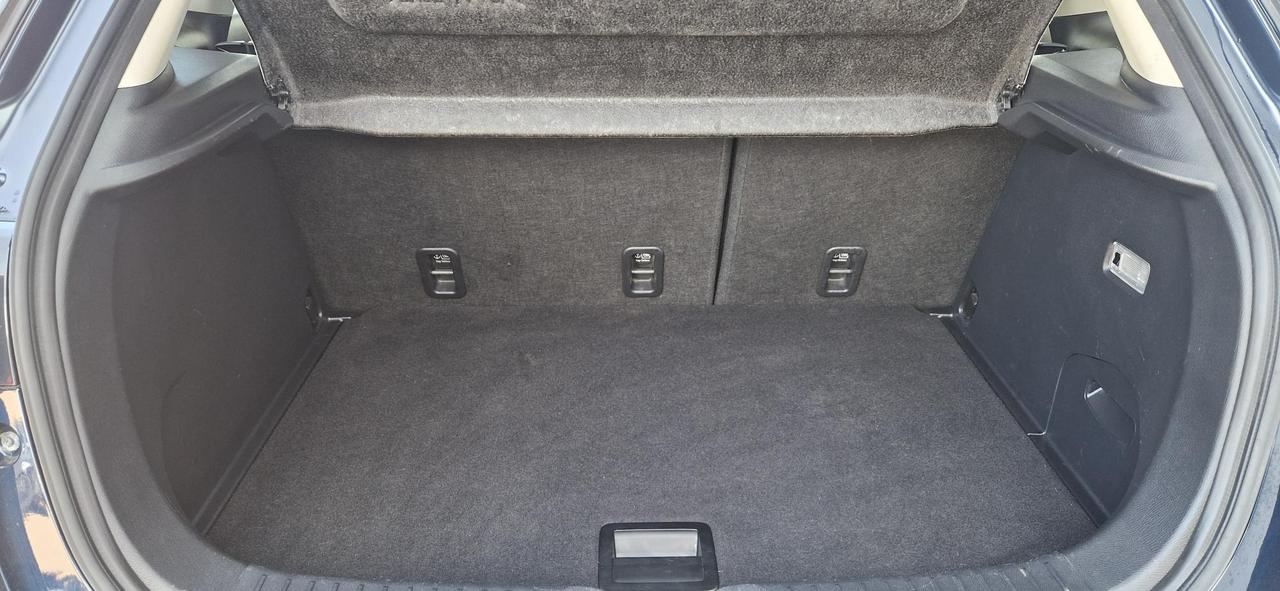 2019 Mazda MAZDA3 GS Photo