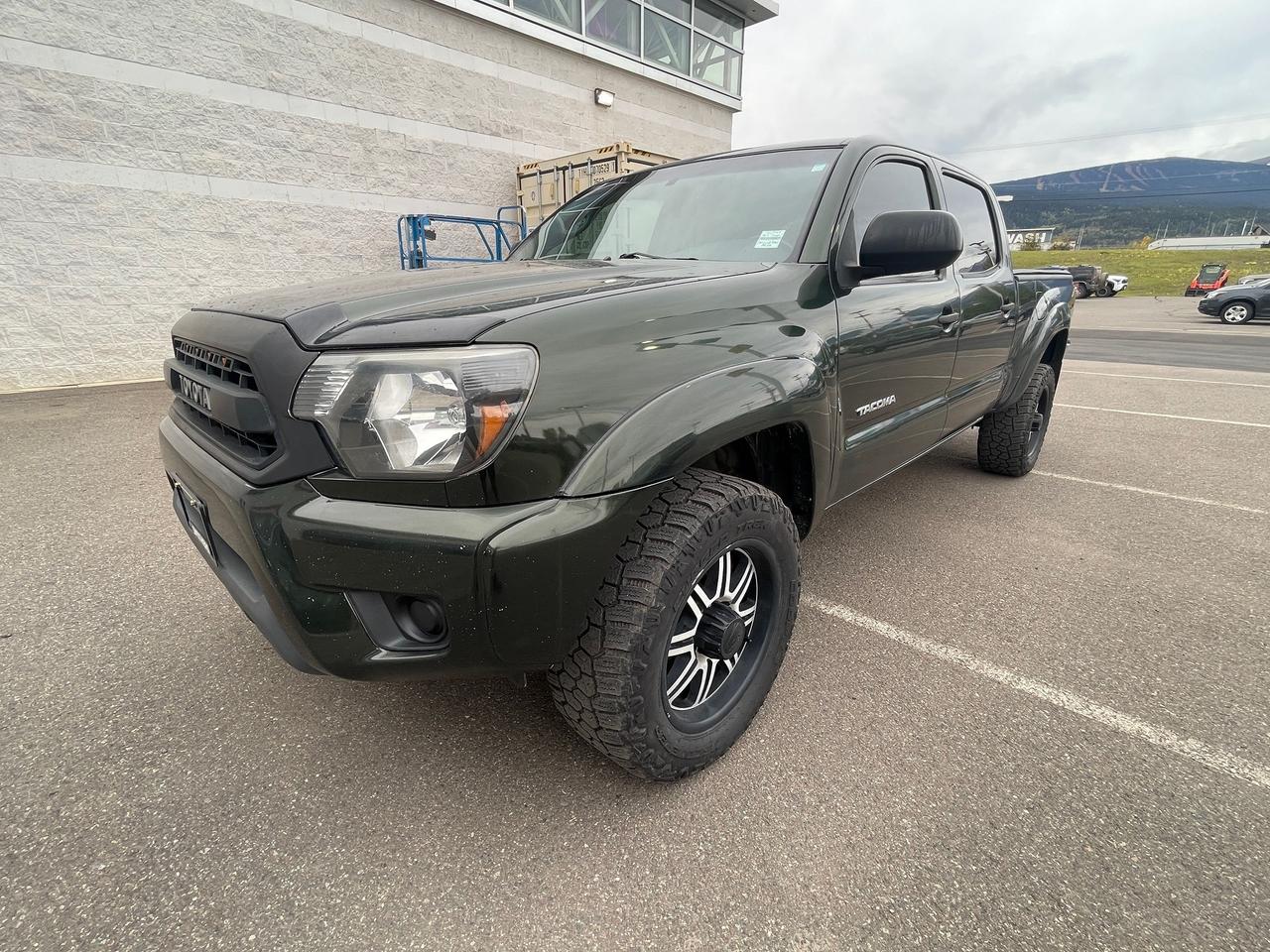 2013 Toyota Tacoma  Photo0
