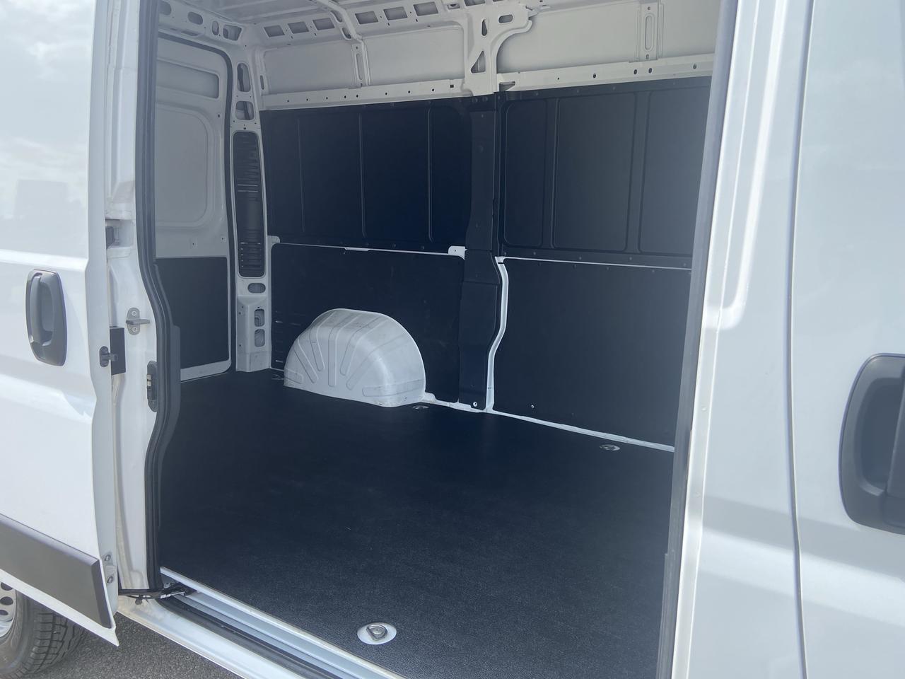 2025 RAM Cargo Van Tradesman Photo