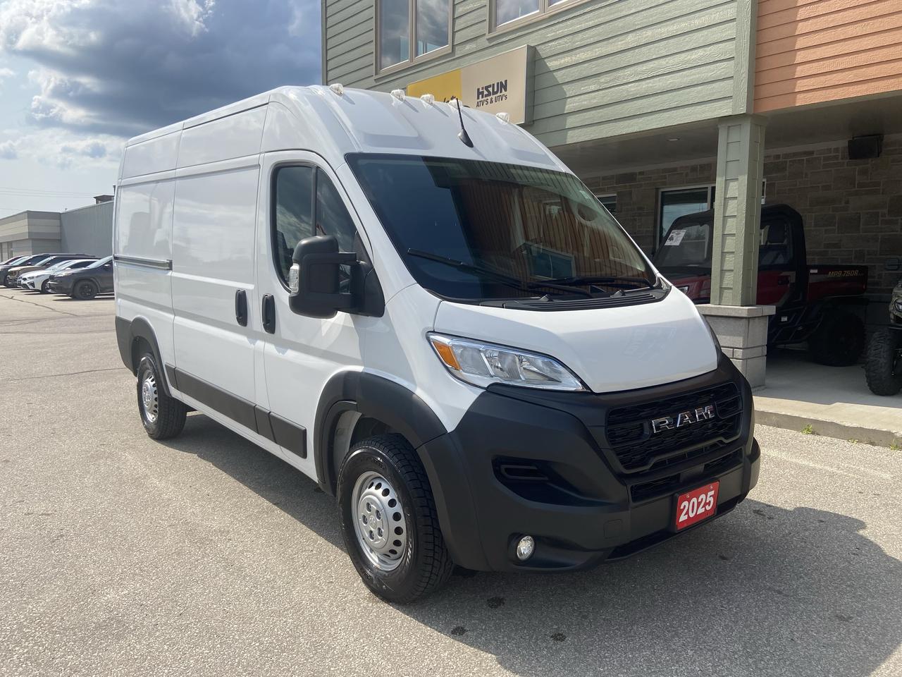 2025 RAM Cargo Van Tradesman Photo0