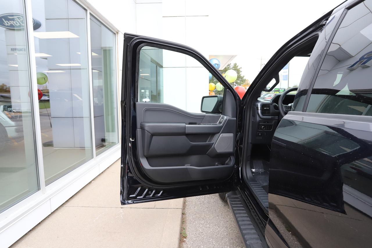 2026 Ford F-150 XLT 4WD SuperCrew 5.5' Box Photo