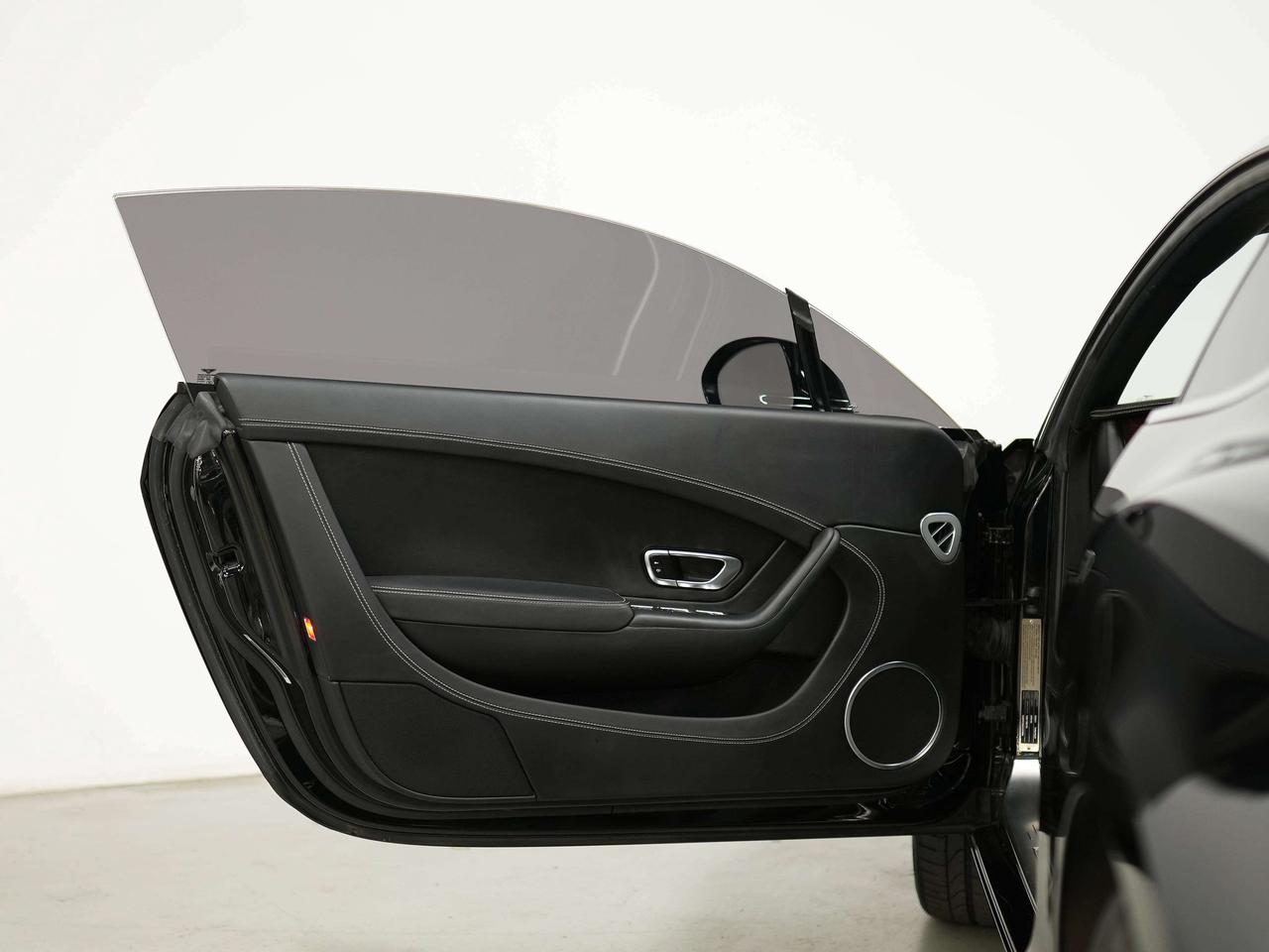 2012 Bentley Continental GT GT | W12 | WOOD TRIM Photo
