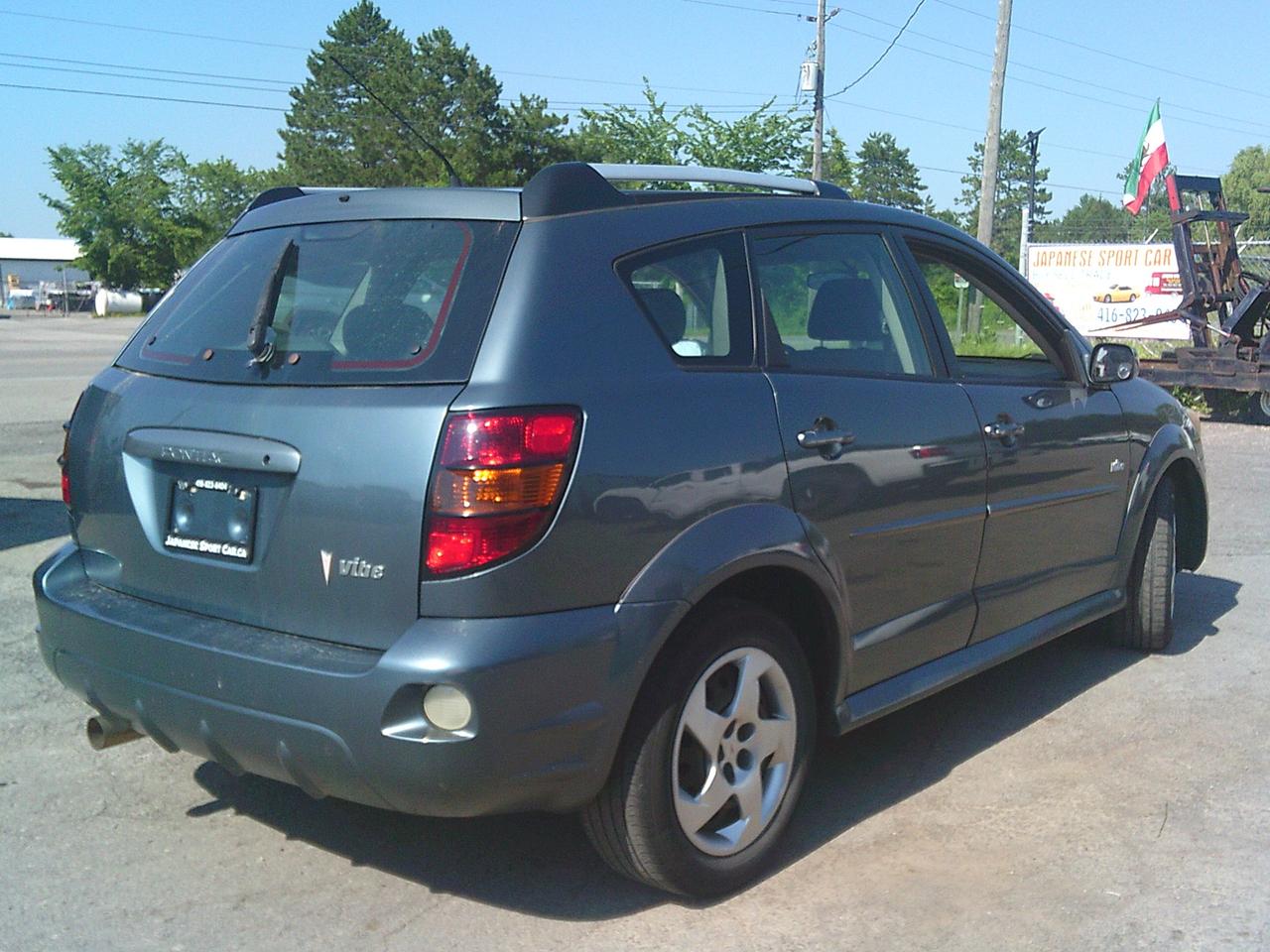 2006 Pontiac Vibe 4DR WGN FWD Photo
