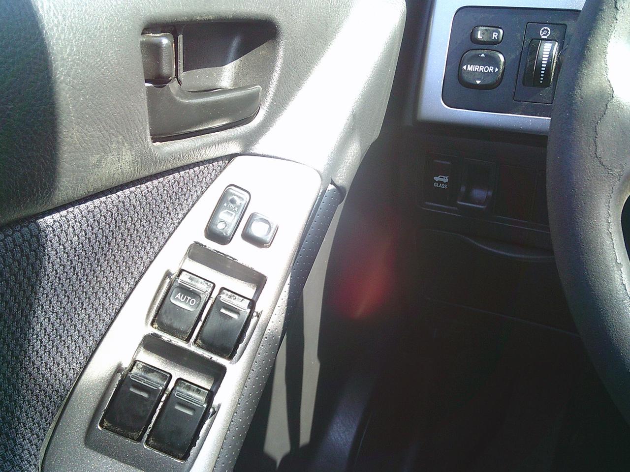 2006 Pontiac Vibe 4DR WGN FWD Photo