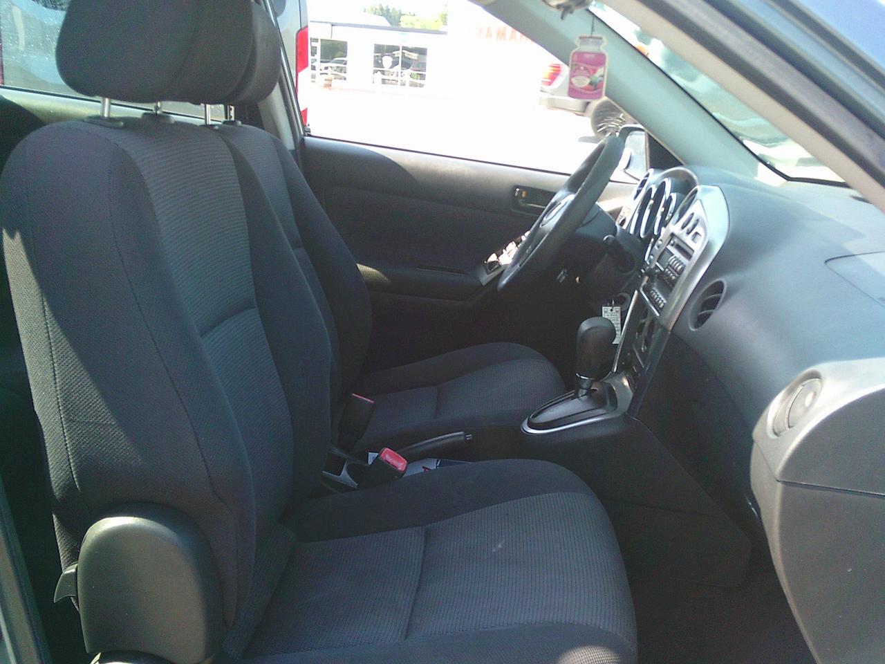 2006 Pontiac Vibe 4DR WGN FWD Photo