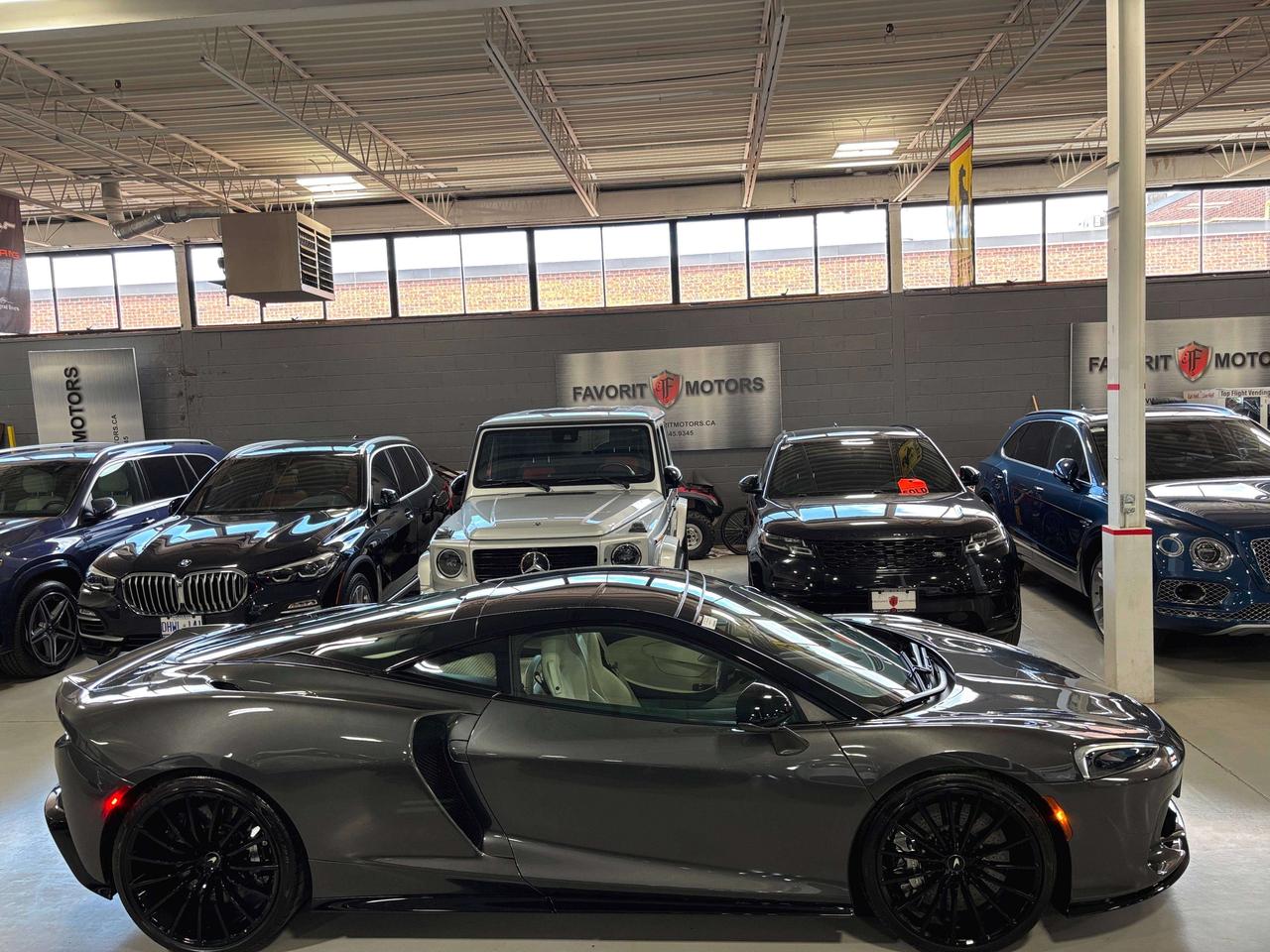 2020 McLaren GT NO LUX TAX|BUTTERFLYDOORS|CHROMICROOF|FRONTLIFT|+ Photo