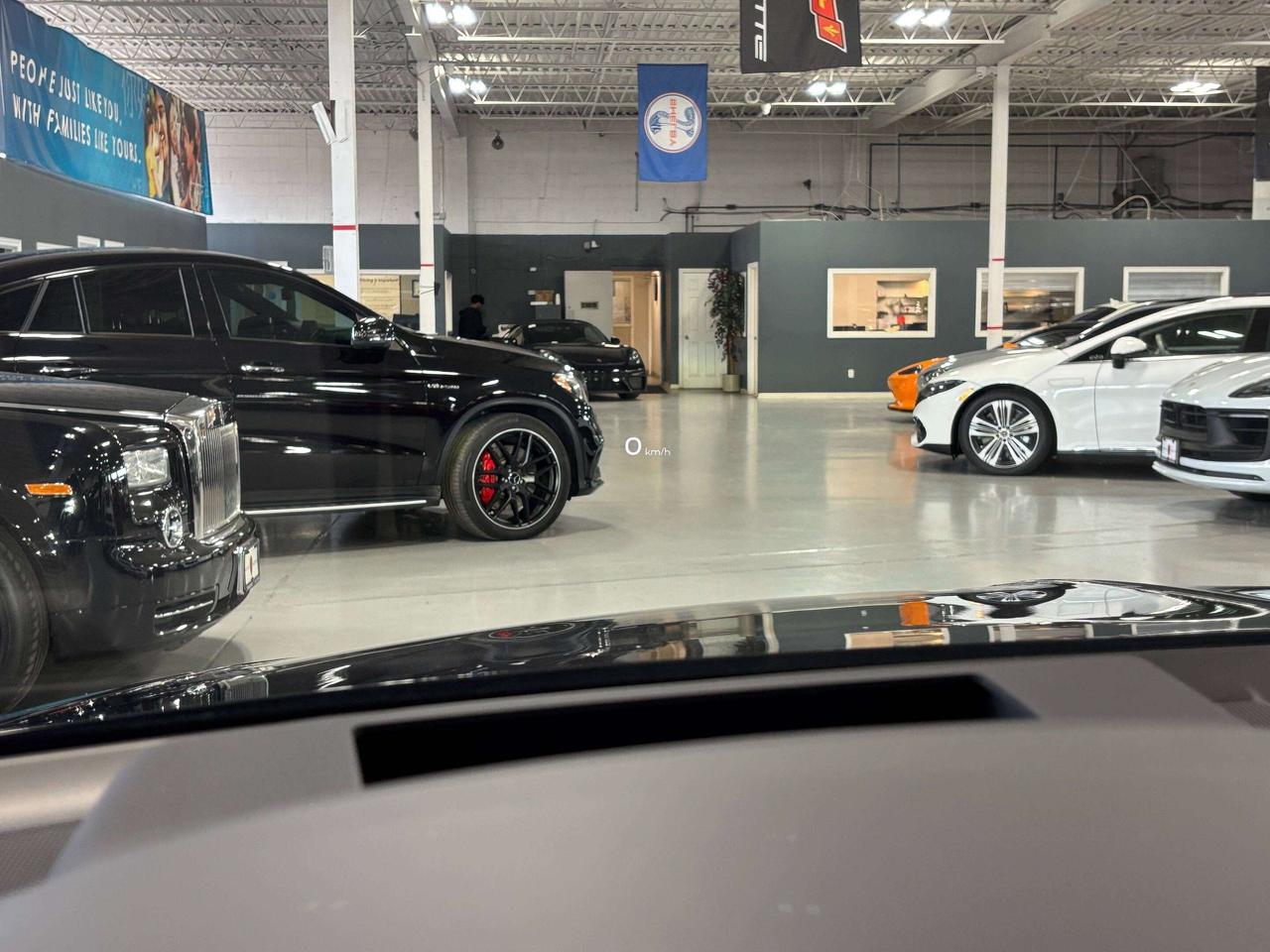 2018 Bentley Bentayga W12|SIGNATURE|REAREXECUTIVE|NO LUX TAX|NIGHTVISION Photo
