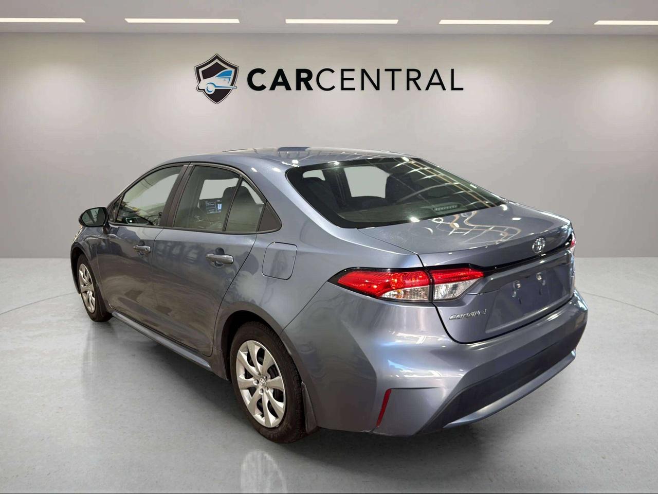 2022 Toyota Corolla LE | 16 SERVICE | ADAP CRUISE | CARPLAY | HTD SEAT Photo