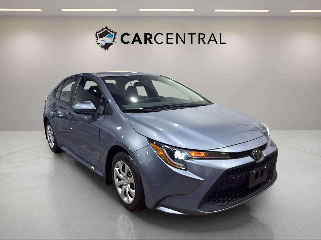 2022 Toyota Corolla LE | 16 SERVICE | ADAP CRUISE | CARPLAY | HTD SEAT Photo