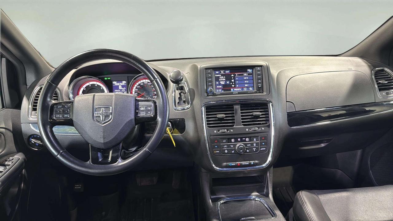 2020 Dodge Grand Caravan PREMIUM PLUS |CLEAN CARFAX|1 OWNER|LEATHER| PWR DR Photo