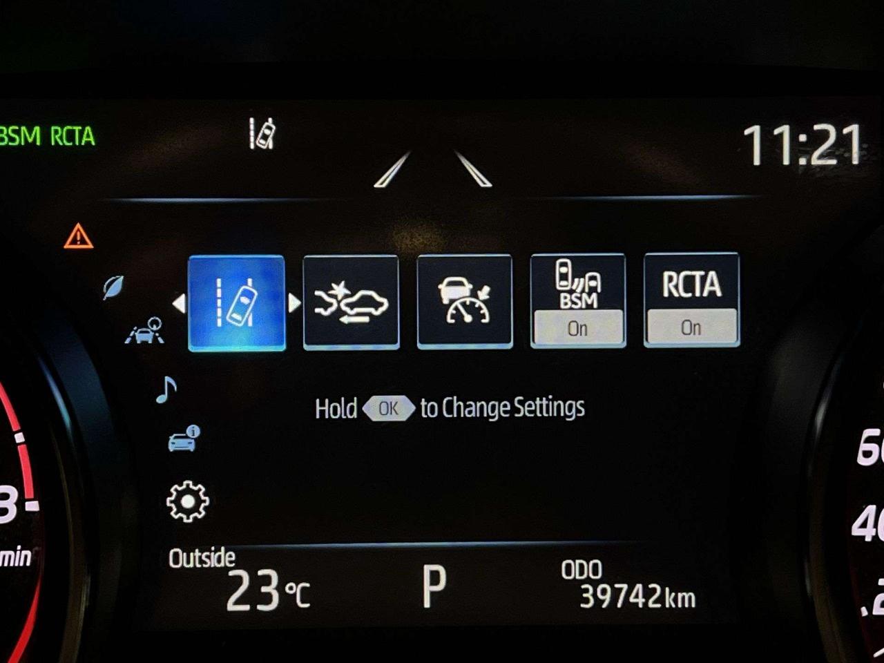 2024 Toyota Camry XSE AWD| LEATHER | PANO ROOF | CARPLAY | REAR CAM Photo