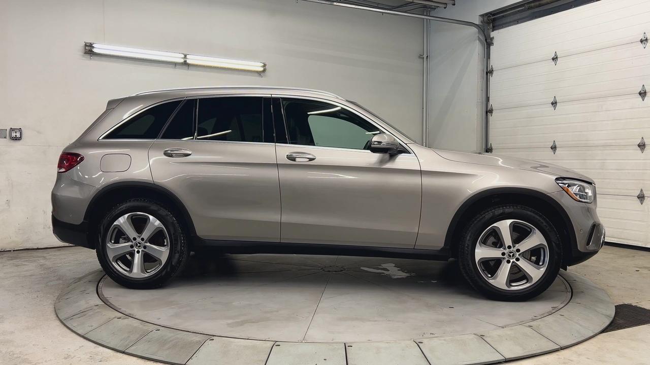 2022 Mercedes-Benz GLC-Class GLC 300 AWD | LOW KMS!! | LEATHER | PANO ROOF |NAV Photo