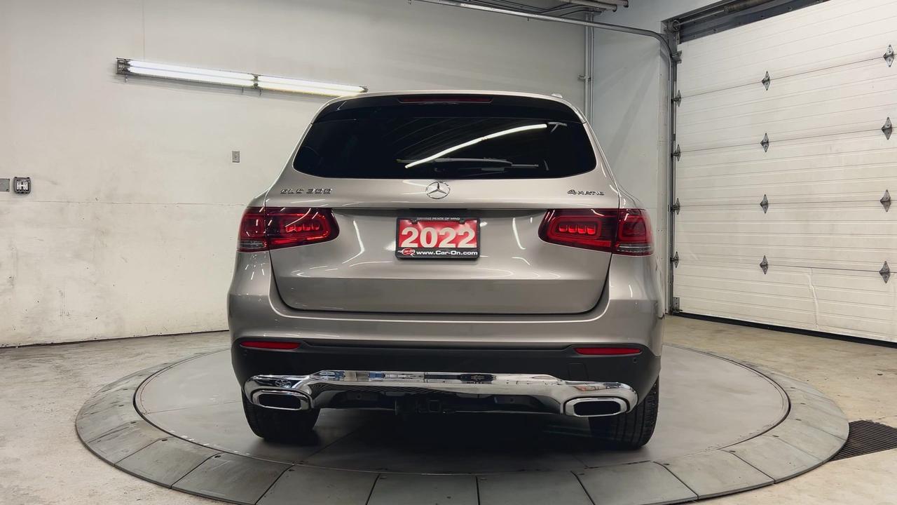 2022 Mercedes-Benz GLC-Class GLC 300 AWD | LOW KMS!! | LEATHER | PANO ROOF |NAV Photo