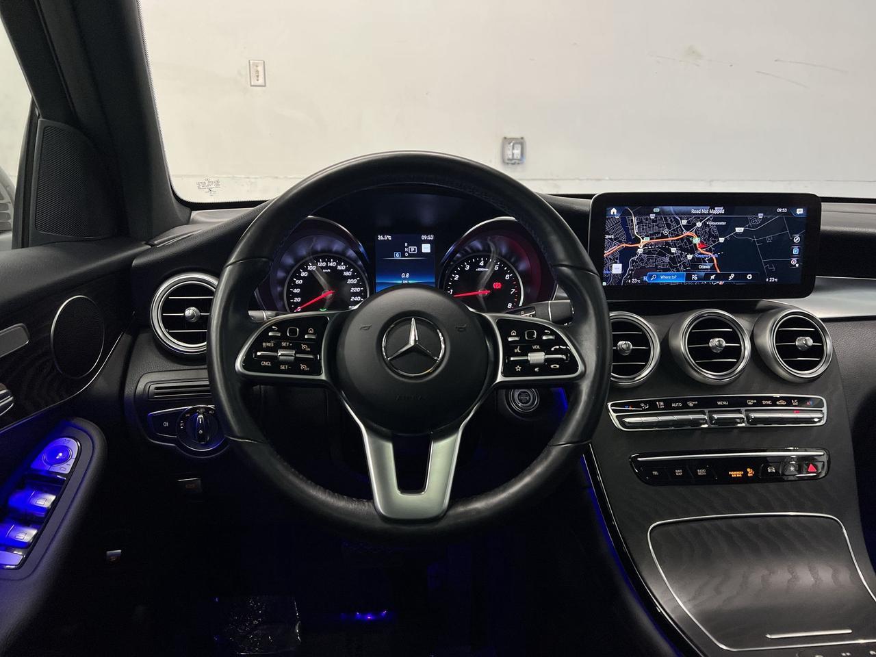 2022 Mercedes-Benz GLC-Class GLC 300 AWD | LOW KMS!! | LEATHER | PANO ROOF |NAV Photo