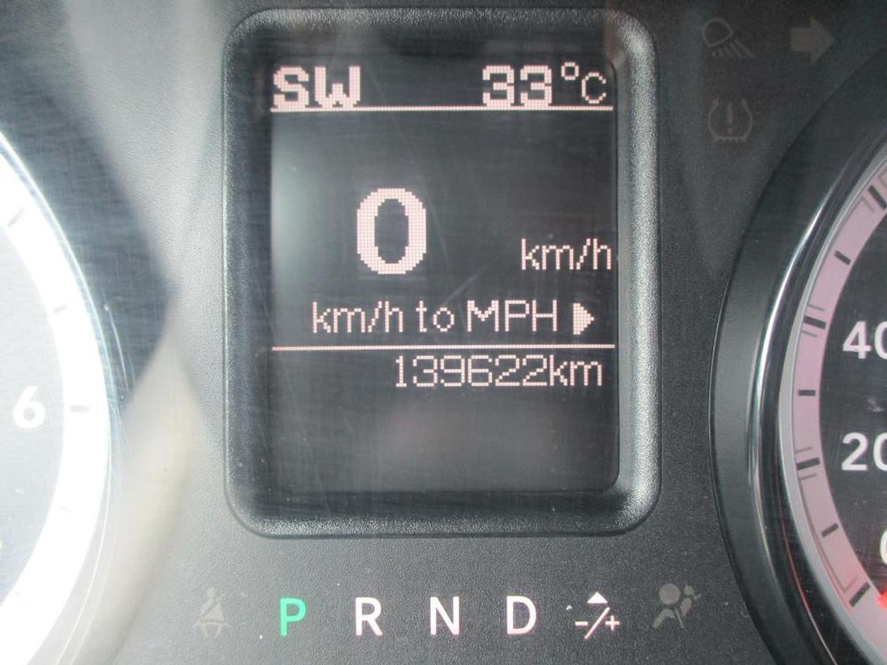 2017 RAM 1500 OUTDOORSMAN CREW 4X4 - Photo #14