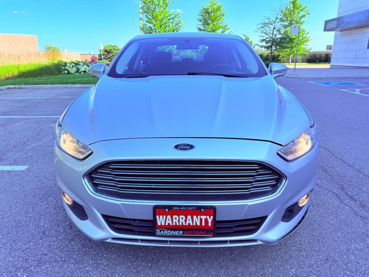 2013 Ford Fusion SE 4dr Sedan (2.5L 4cyl 6A) Photo