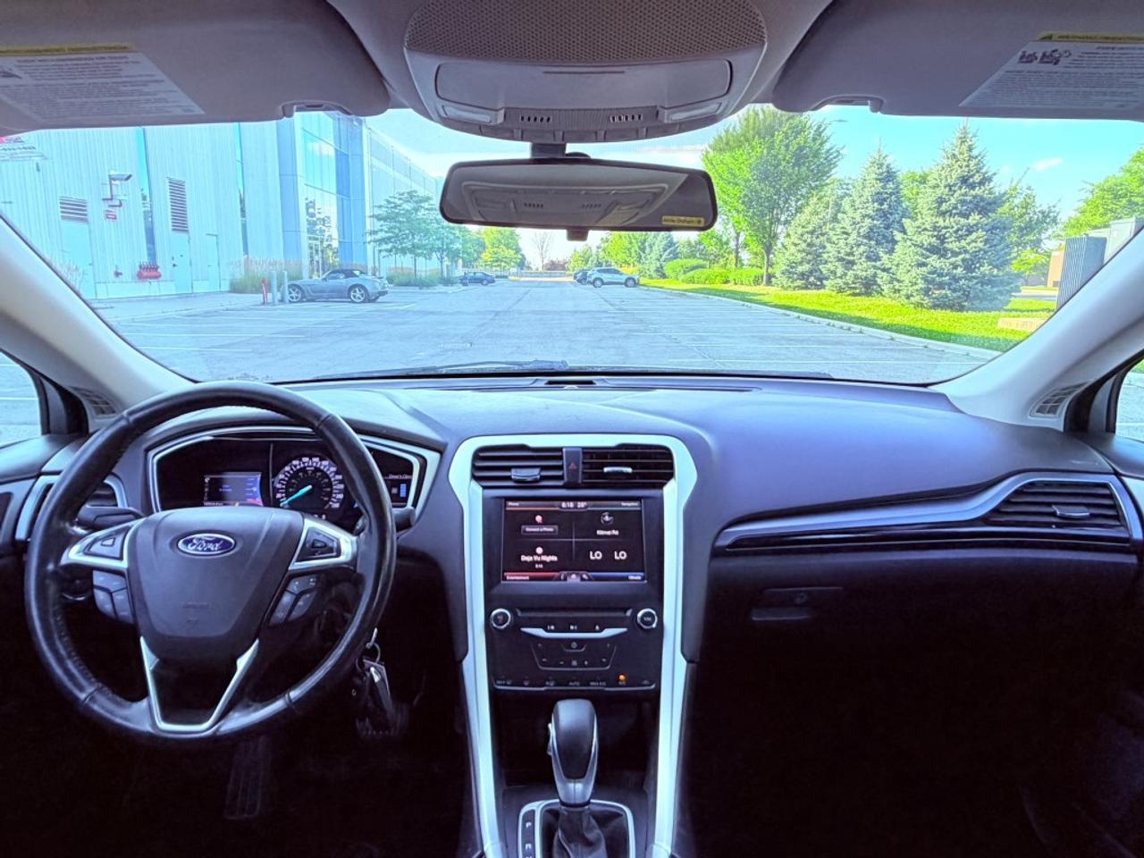 2013 Ford Fusion SE 4dr Sedan (2.5L 4cyl 6A) Photo