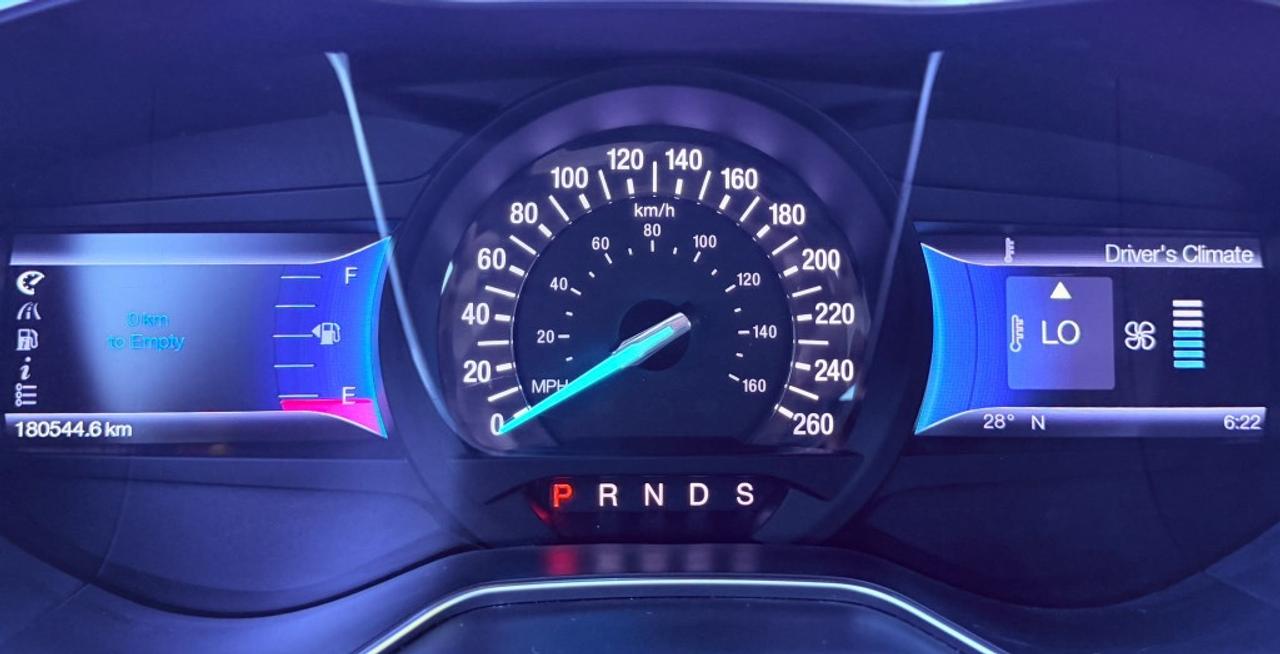 2013 Ford Fusion SE 4dr Sedan (2.5L 4cyl 6A) Photo