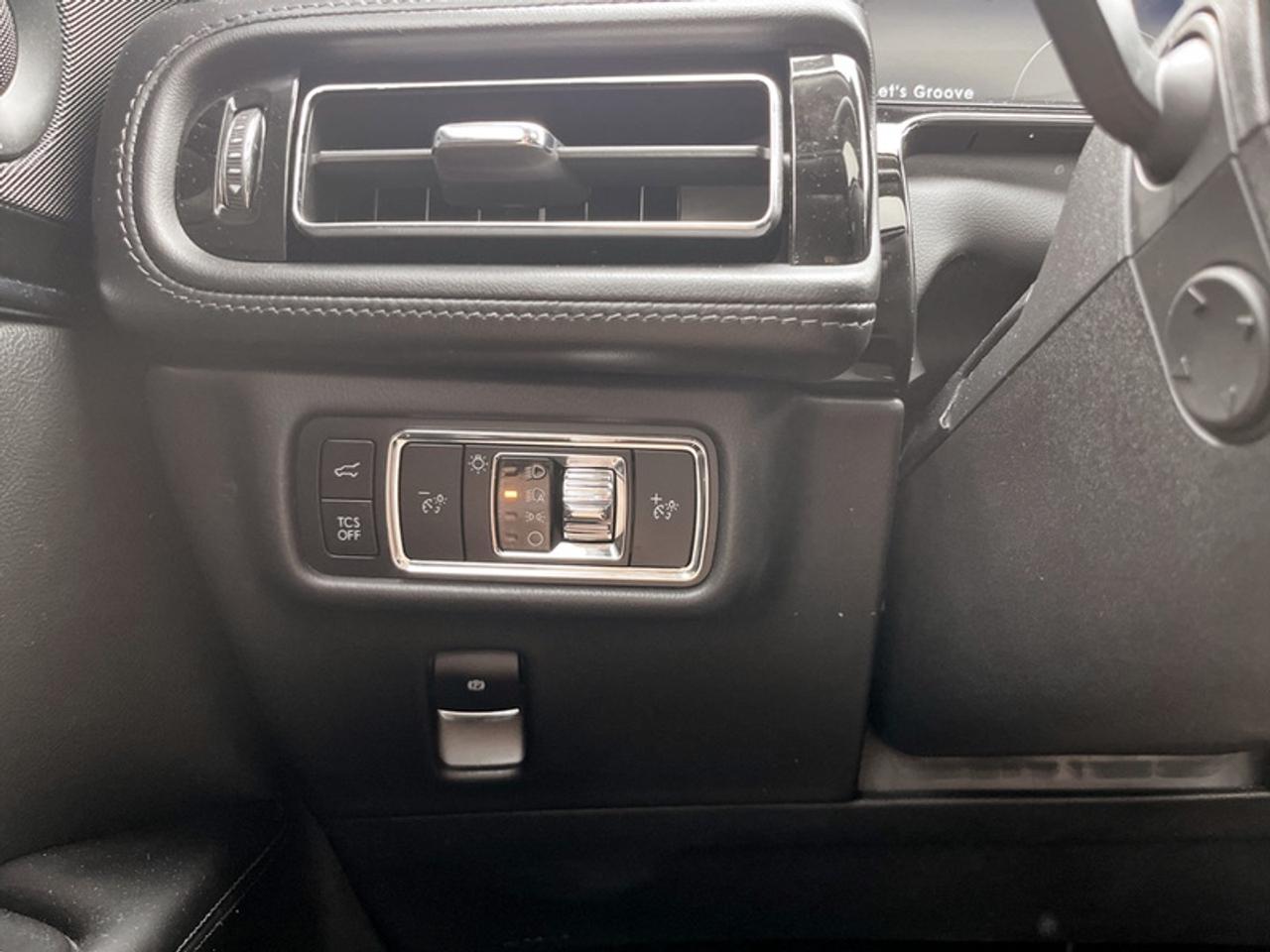 2023 Lincoln Nautilus Reserve  **PANO SUNROOF** Photo