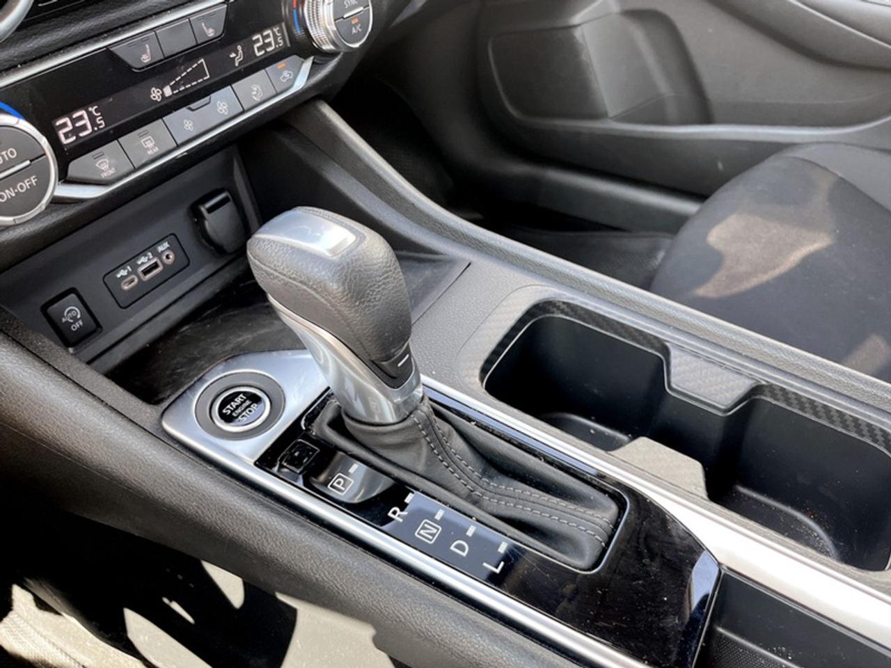 2024 Nissan Sentra SV  - Low Mileage Photo