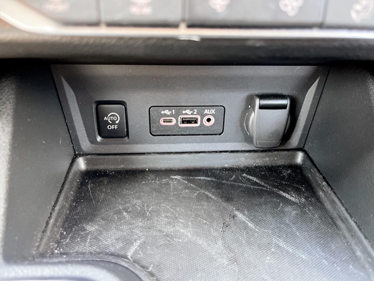 2024 Nissan Sentra SV  - Low Mileage Photo