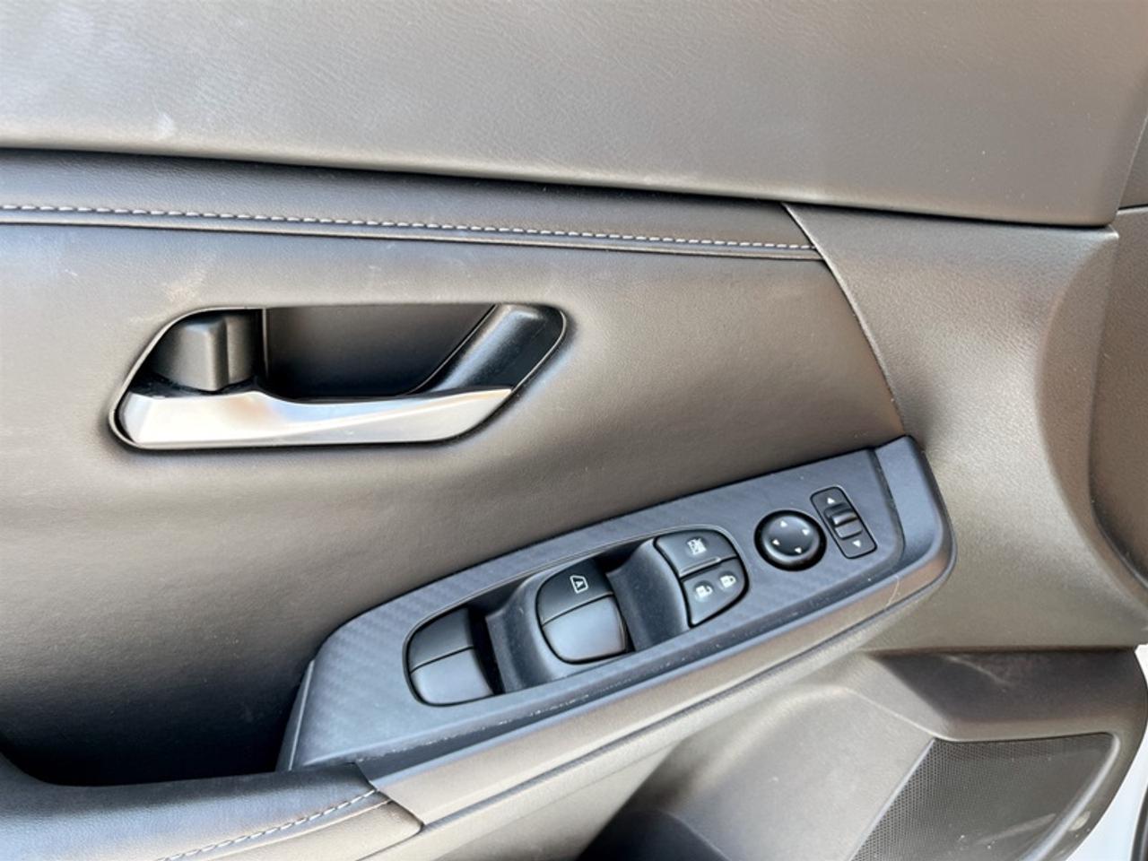 2024 Nissan Sentra SV  - Low Mileage Photo