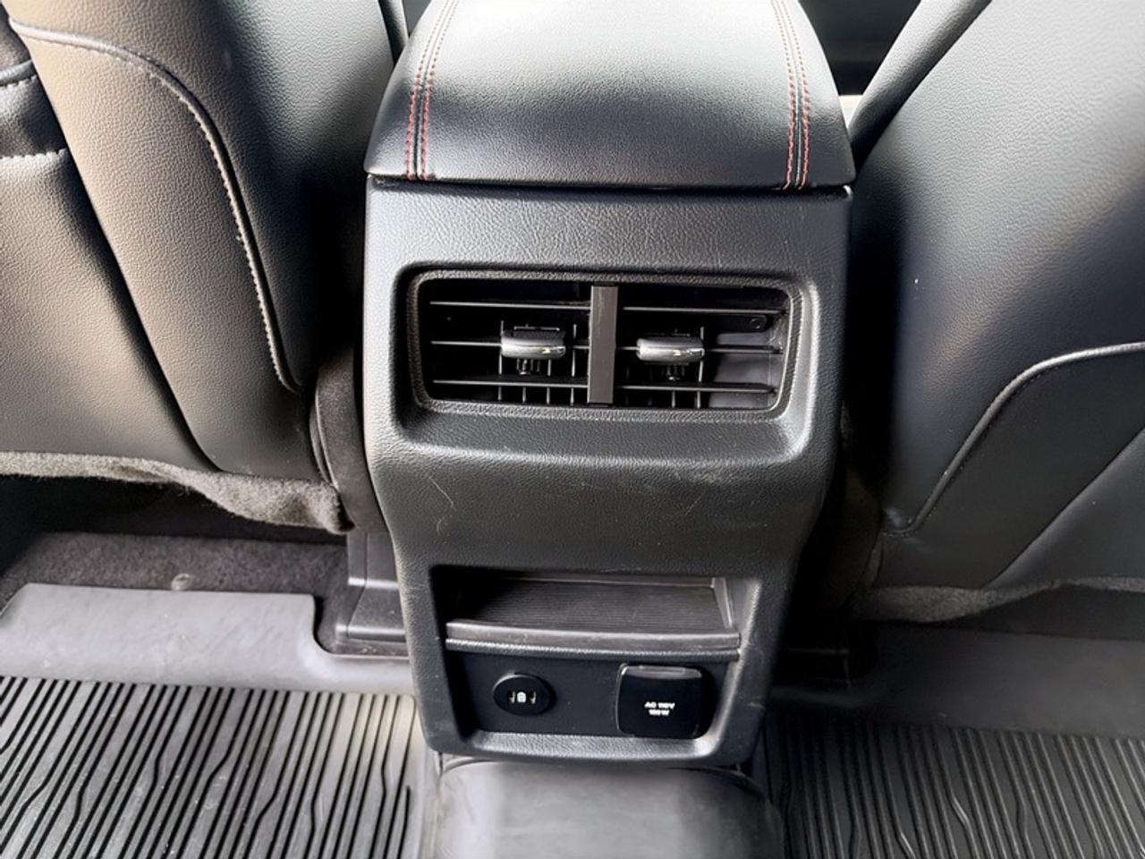 2022 Ford Edge ST Line  *CO-PILOT360 | COLD WEATH. PKG.* Photo