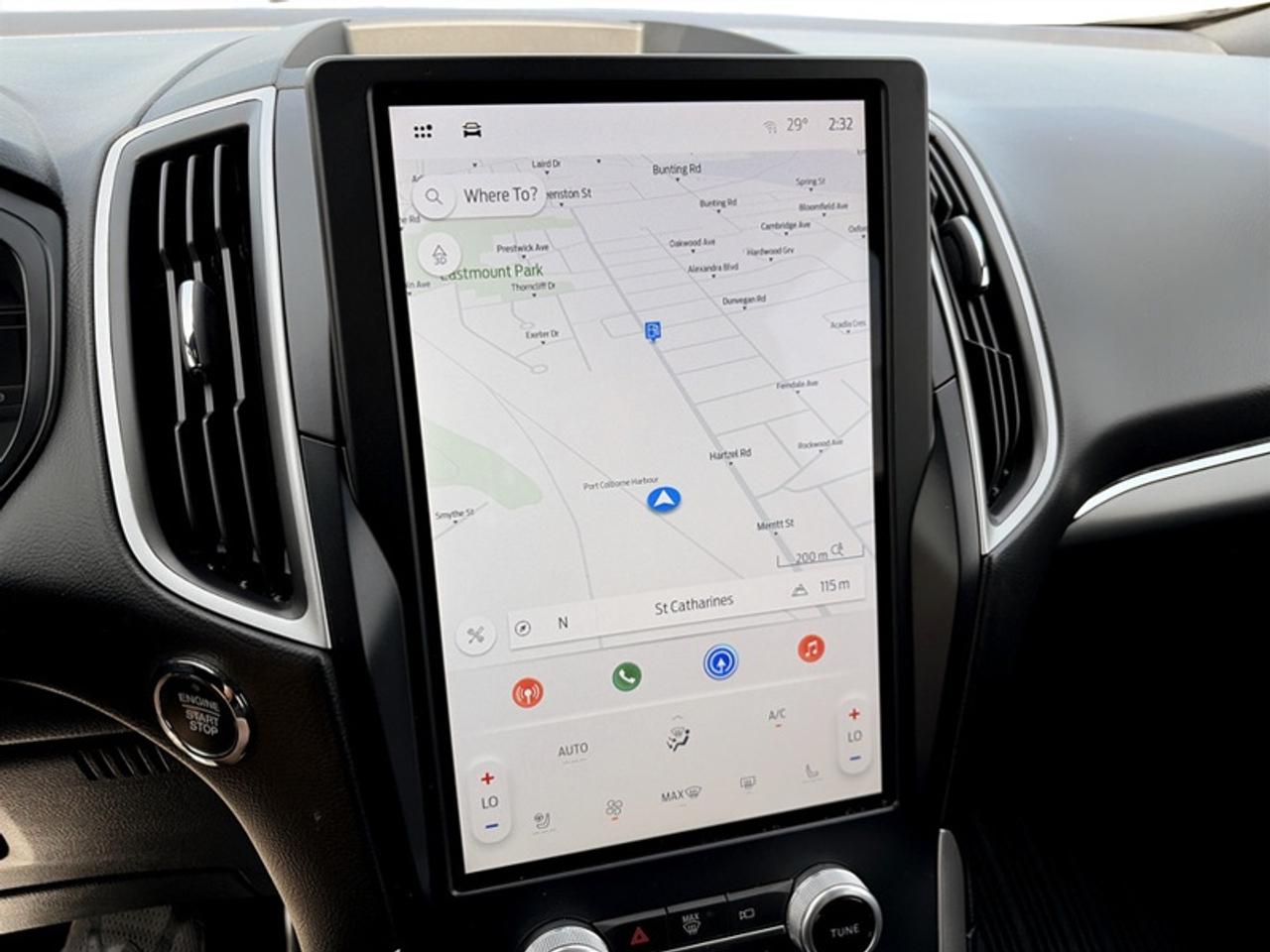 2022 Ford Edge ST Line  *CO-PILOT360 | COLD WEATH. PKG.* Photo