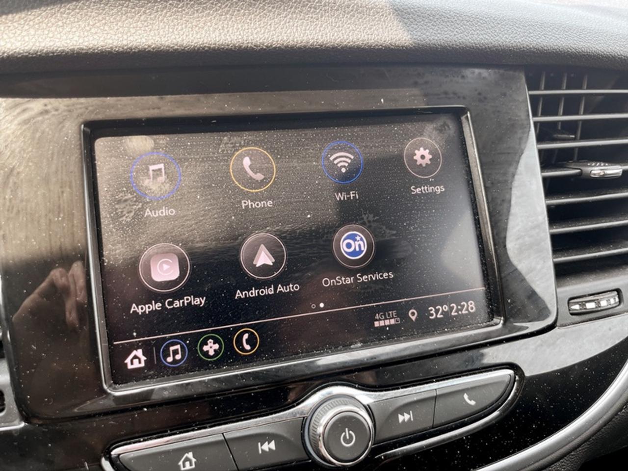 2022 Buick Encore Preferred w/Safety Pkg II Photo