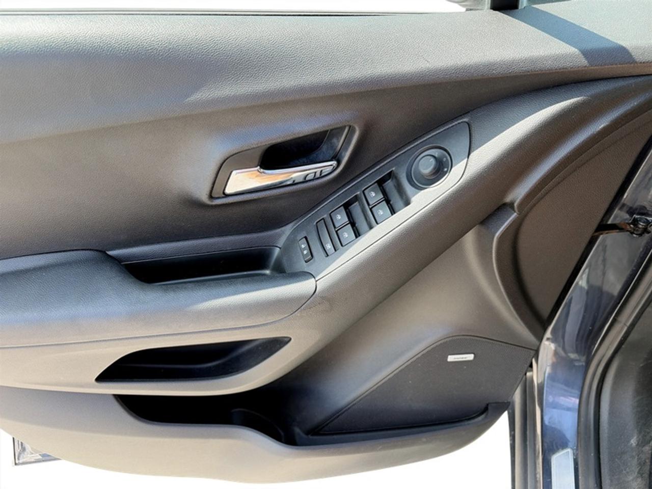2018 Chevrolet Trax Premier Photo