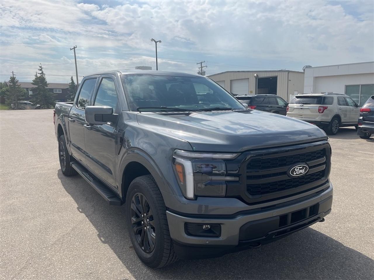 2026 Ford F-150 Lariat  - Tow Package Photo5