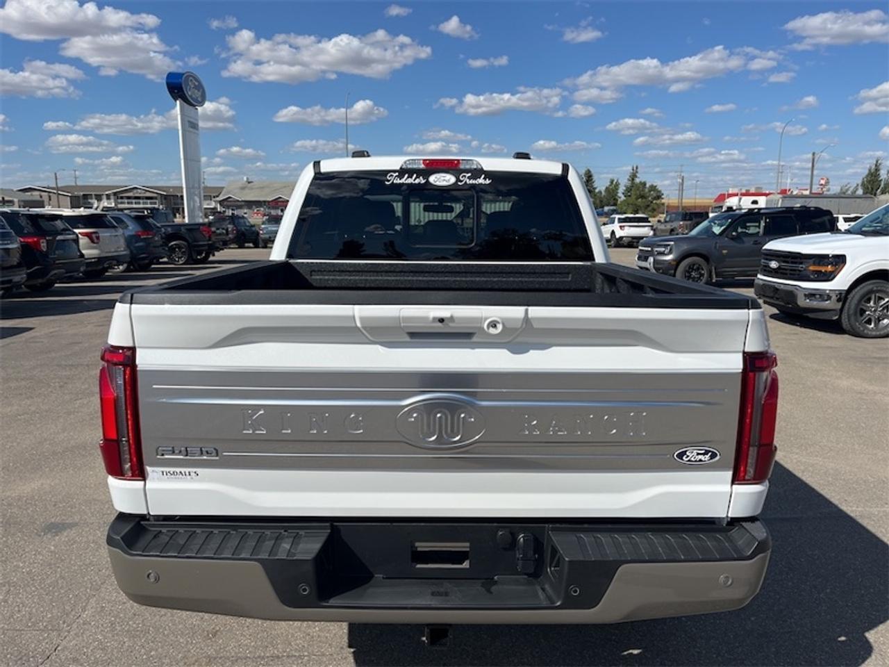 2026 Ford F-150 King Ranch  - Leather Seats Photo5