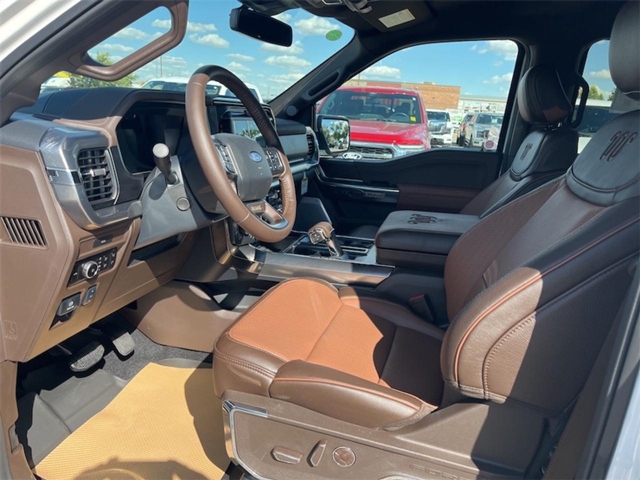 2026 Ford F-150 King Ranch  - Leather Seats Photo5