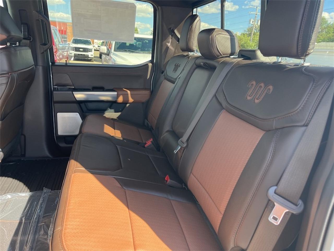 2026 Ford F-150 King Ranch  - Leather Seats Photo5