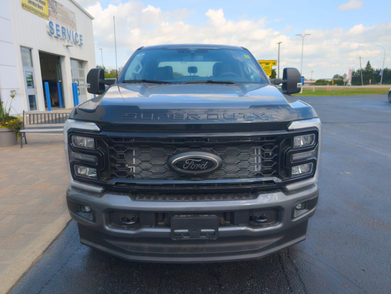 2026 Ford F-250 Super Duty SRW XLT Photo2