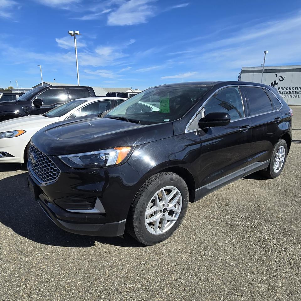 2024 Ford Edge SEL Photo0