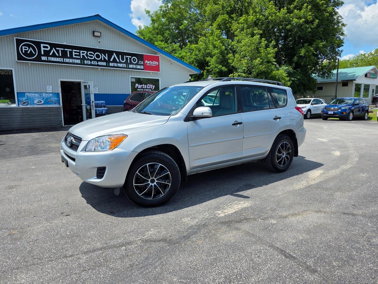 2011 Toyota RAV4 I4 - Photo #1