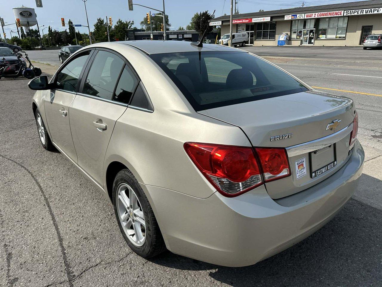 2013 Chevrolet Cruze LT Turbo Photo
