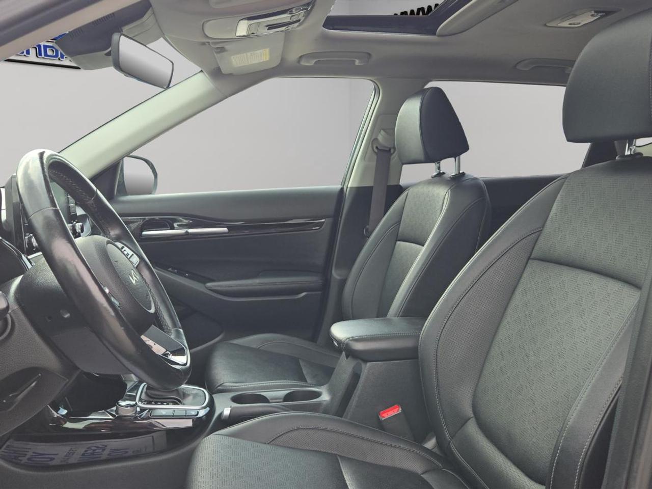 2023 Kia Seltos EX PREMIUM Photo