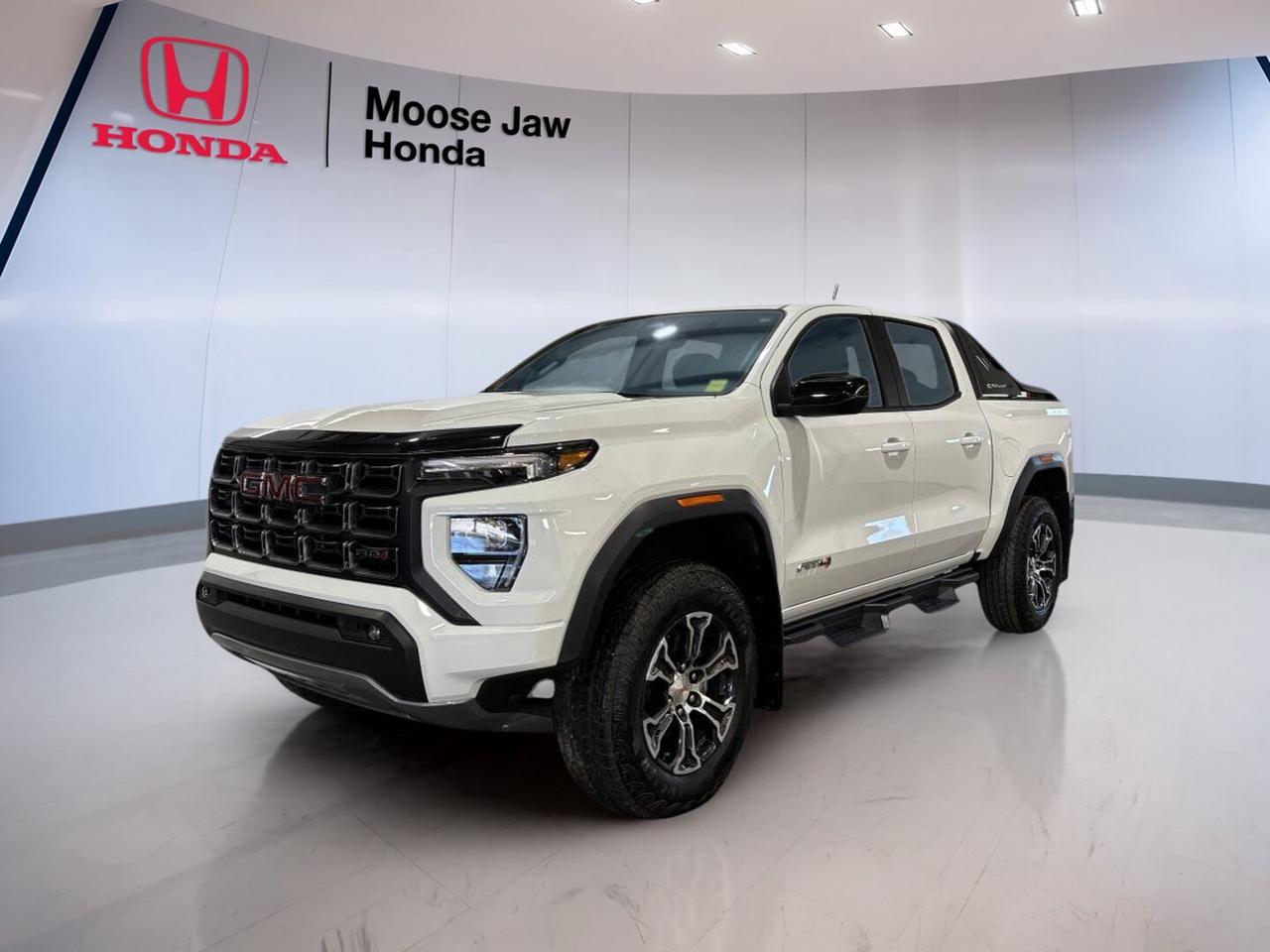Used 2025 GMC Canyon AT4 for sale in Moose Jaw, SK