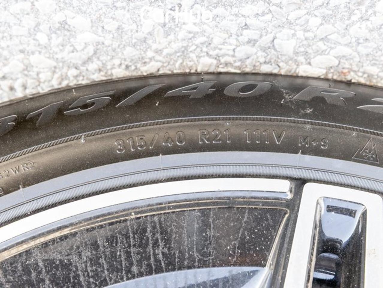 2025 Mercedes-Benz GLS 450 AMG Package  Panoramic Roof  Burmester Audio  Massage Seats Photo