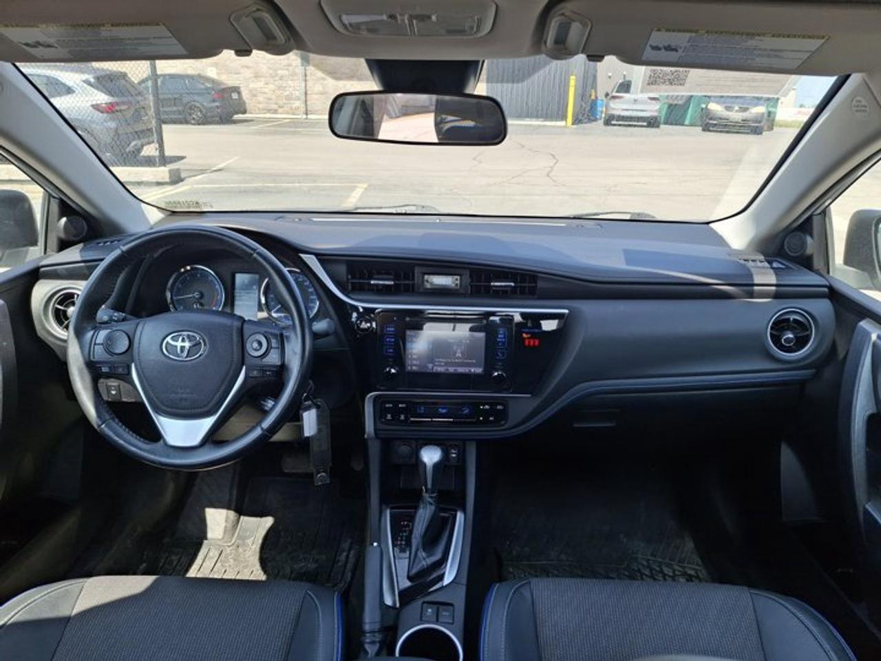 2019 Toyota Corolla SE | Split Leather | Heated Seats | Toyota Safety Sense | Bluetooth | Air Conditioning | and More ! Photo