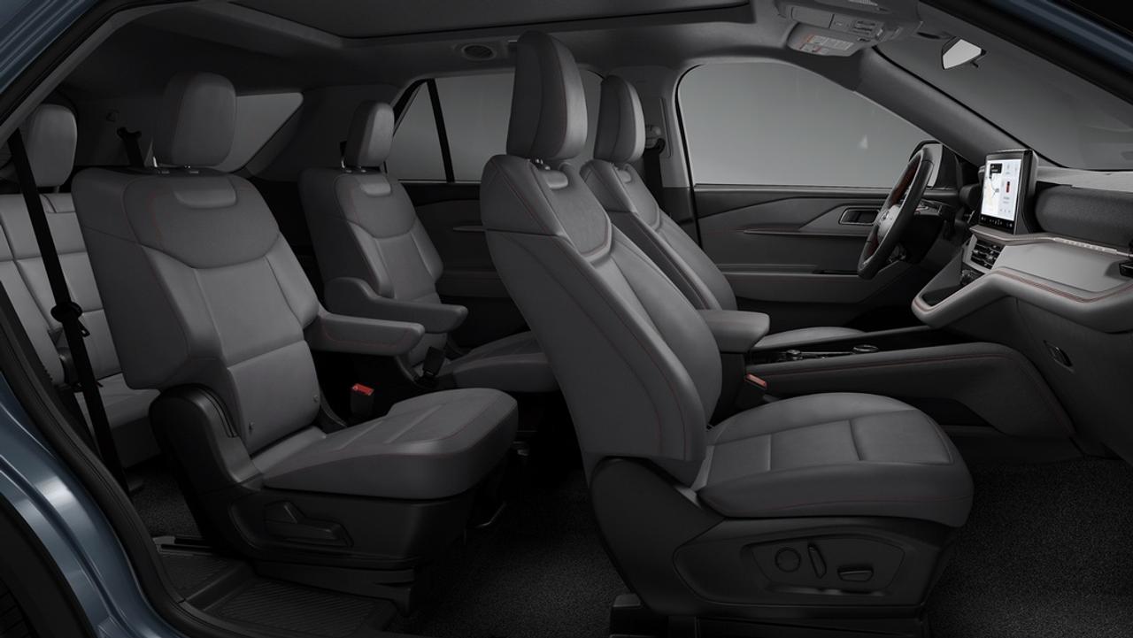 2026 Ford Explorer Active Photo